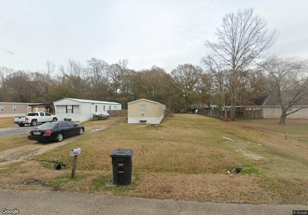 14822 E Beaver Dr, Pride, LA 70770 - photo 1