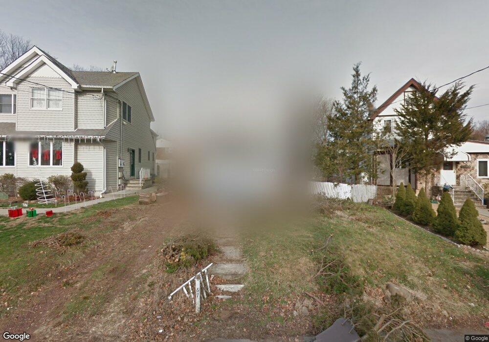 67 Station Ave, Staten Island, NY 10309 - photo 1