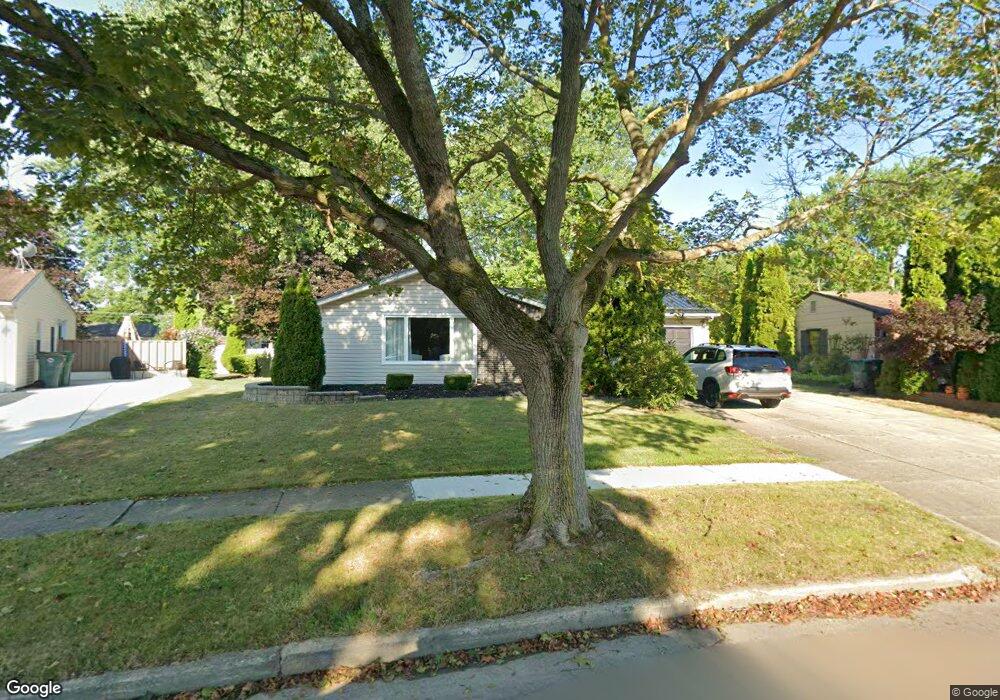 1304 Brookfield Dr, North Tonawanda, NY 14120 - photo 1