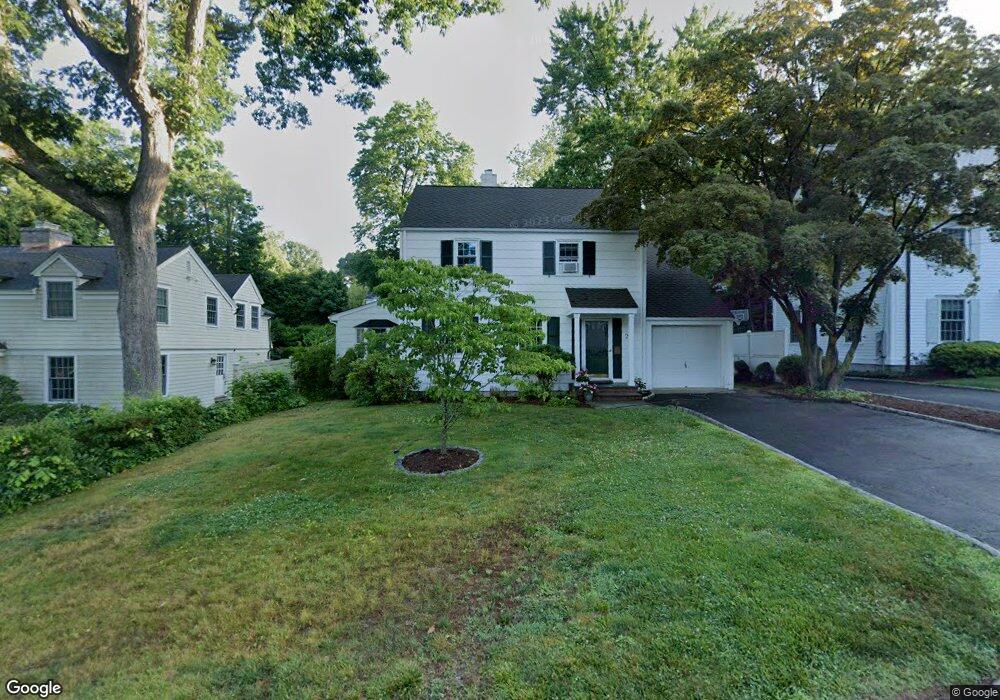 25 Devon Rd, Darien, CT 06820 - photo 1