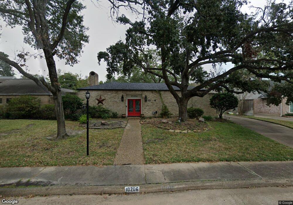 10206 Chevy Chase Dr, Houston, TX 77042 - photo 1