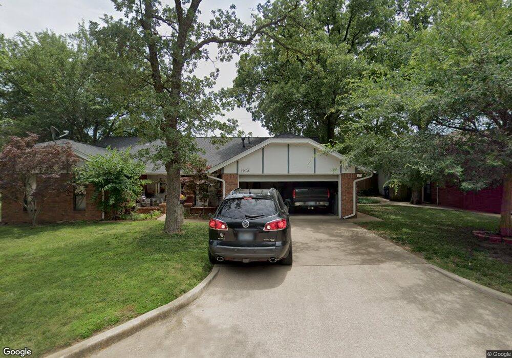 1212 Twisted Oaks Dr, Duncan, OK 73533 - photo 1