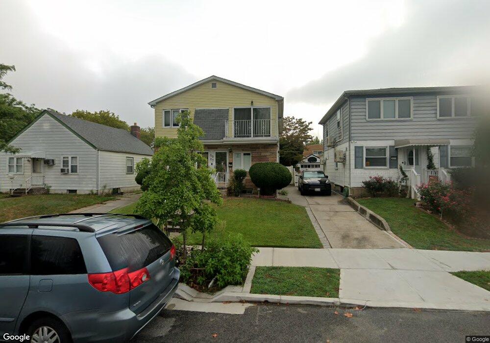 5007 189th St, Fresh Meadows, NY 11365 - photo 1