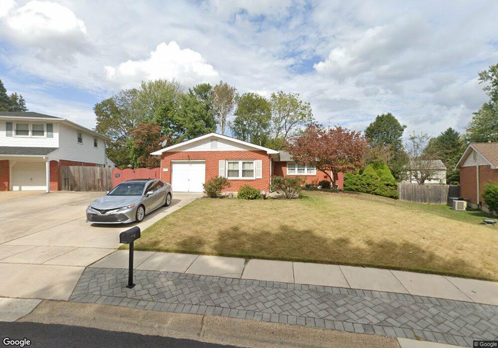 2715 Pickering Rd, Wilmington, DE 19808 - photo 1