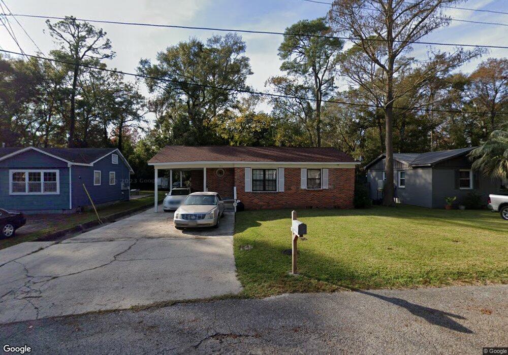 910 W Tanglewood Dr, Mobile, AL 36606 - photo 1