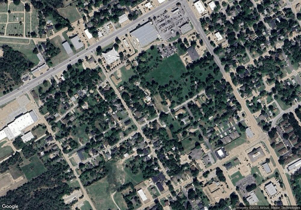 900 W Milam St, Ennis, TX 75119 - photo 1