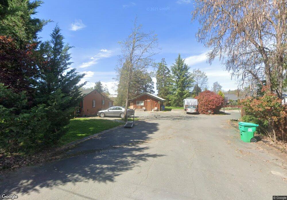 1346 Daisy Ln, Grants Pass, OR 97527 - photo 1