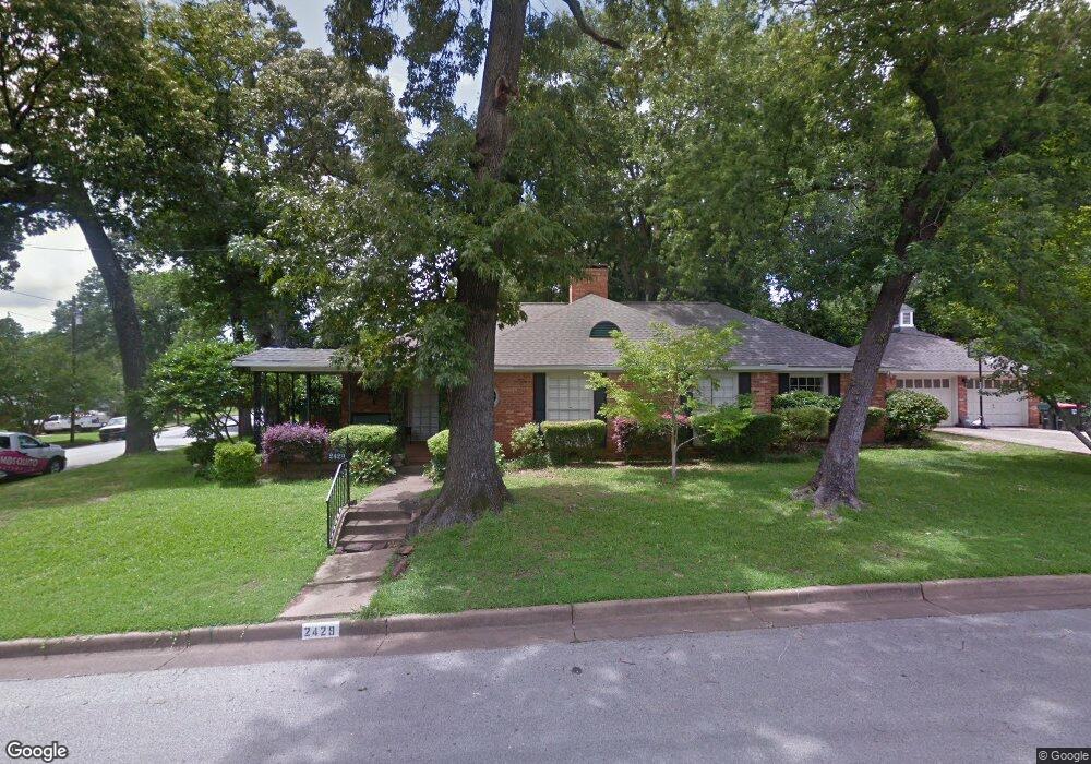 2429 Oak Ln, Tyler, TX 75701 - photo 1