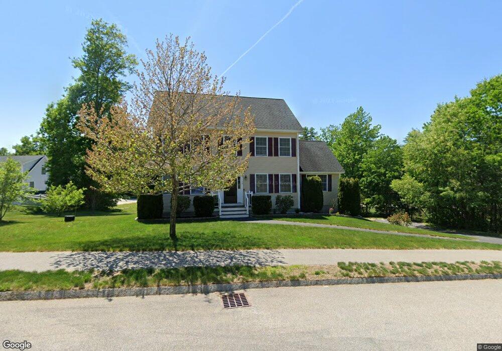 70 Hawthorne Cir, Somersworth, NH 03878 - photo 1