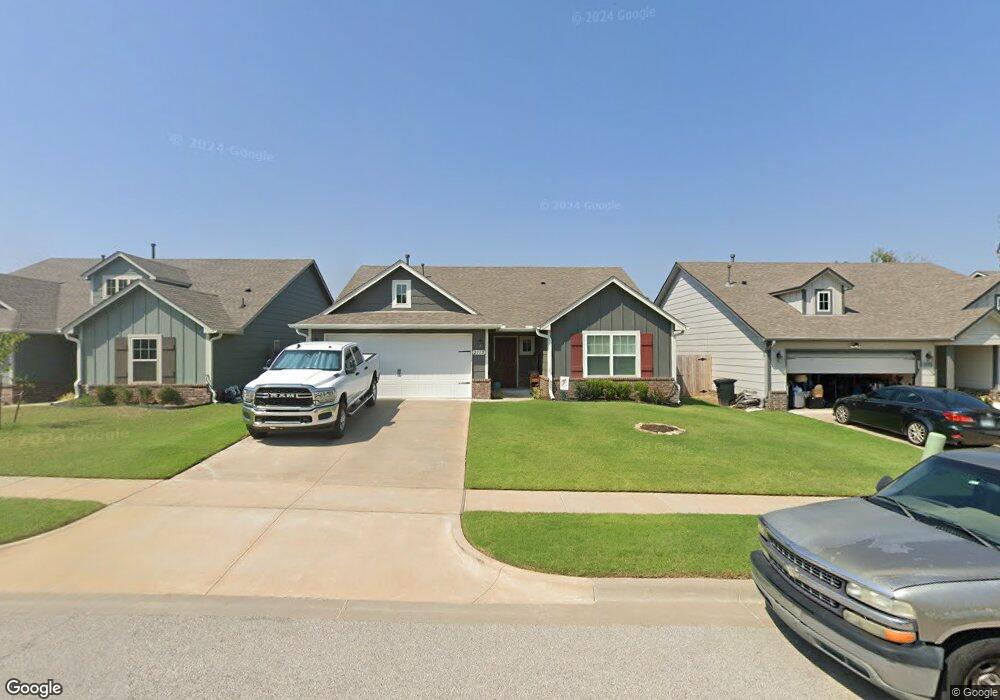 2112 E Winston St, Broken Arrow, OK 74011 - photo 1