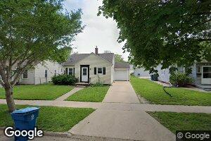 310 Bertch Ave, Waterloo, IA 50702