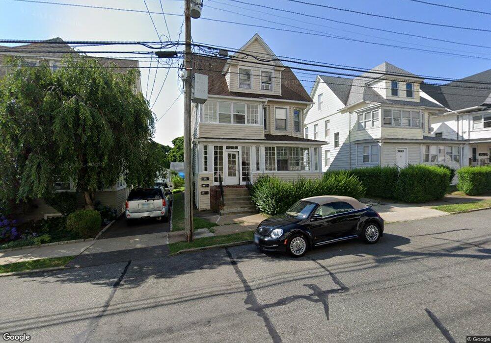 183 Hawley Ave unit 3, Bridgeport, CT 06606 - photo 1