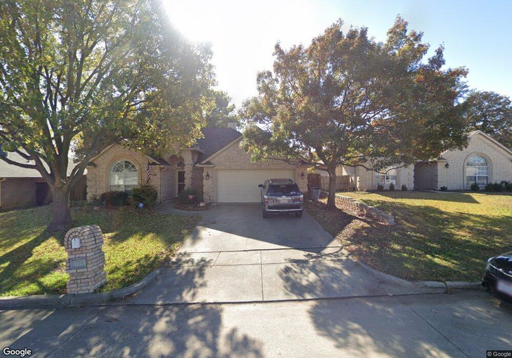 709 Highstar Ct, Hurst, TX 76054 - photo 1