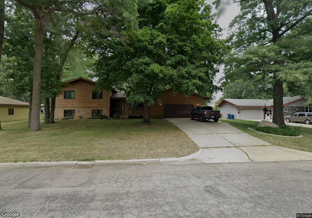 227 10th St N, Sauk Rapids, MN 56379 - photo 1