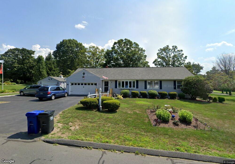 5 Harpin St, Oxford, CT 06478 - photo 1