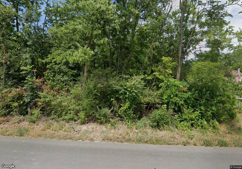 1811 Sam Mason Rd, Bunker Hill, WV 25413 - photo 1