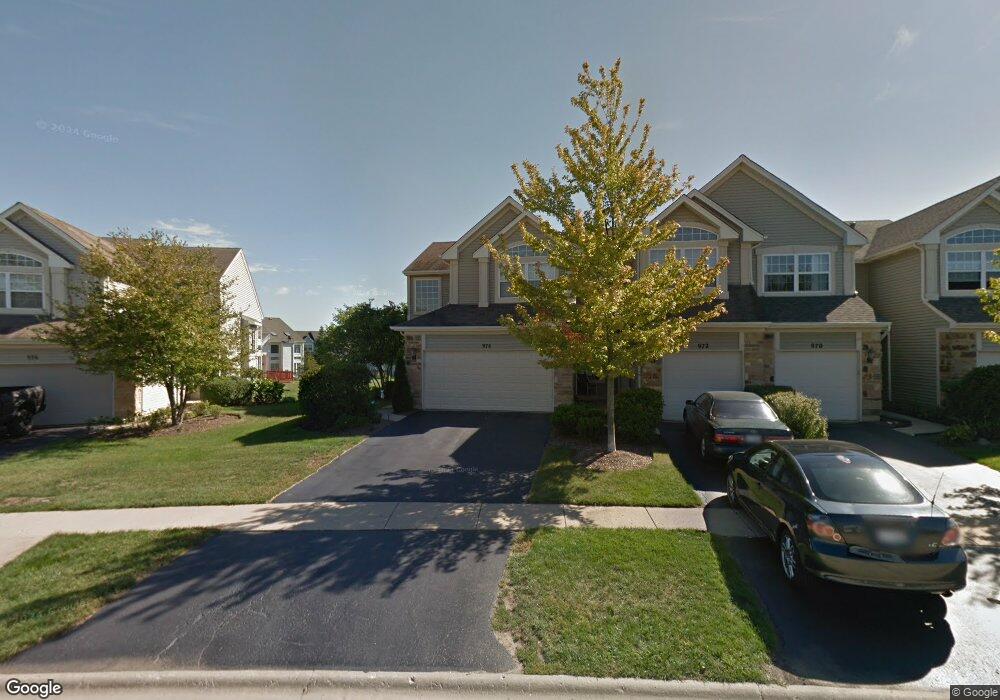 974 Mesa Dr, Lake In the Hills, IL 60156 - photo 1