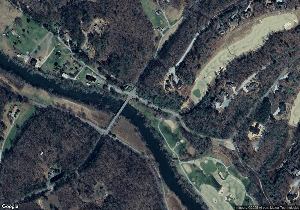 596 Curtis Switch Rd, Mineral Bluff, GA 30559 - photo 1