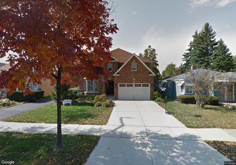 164 N Walnut St, Elmhurst, IL 60126 - photo 1