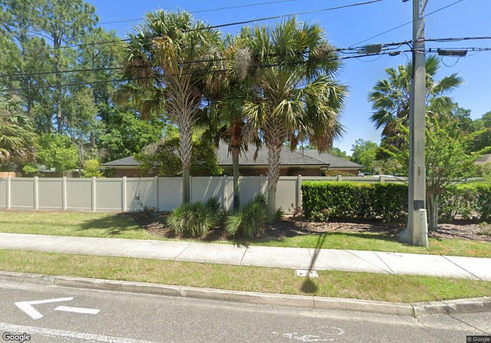 8201 Lakemont Dr, Jacksonville, FL 32216 - photo 1