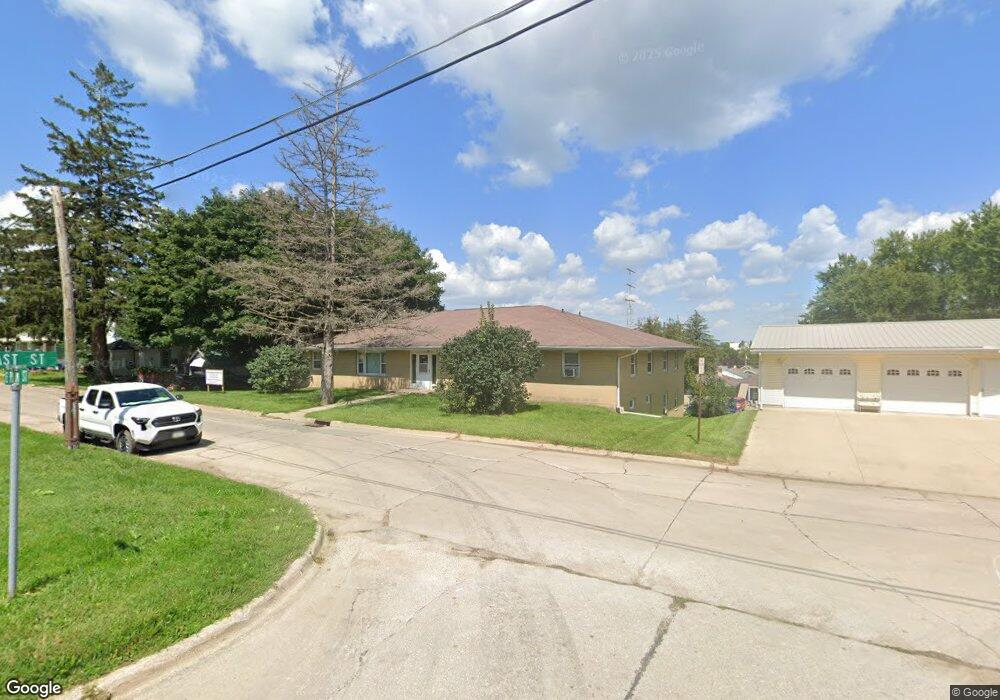 339 E Plum St, West Union, IA 52175 - photo 1