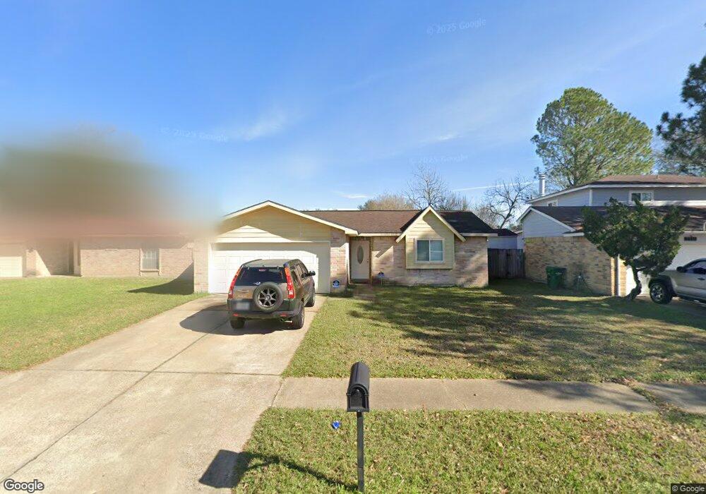 7518 Wovenwood Ln, Houston, TX 77041 - photo 1
