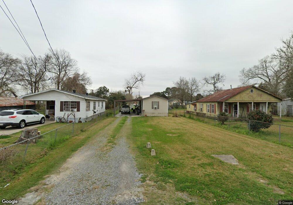 917 Henshaw Dr, New Iberia, LA 70560 - photo 1