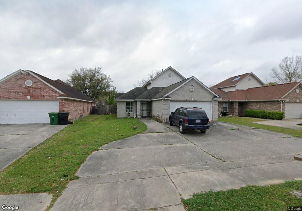6535 W T c Jester Blvd, Houston, TX 77091 - photo 1
