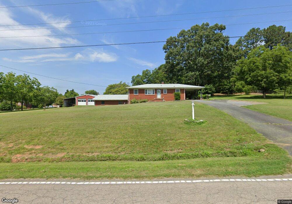 4775 Rainbow Dr, Kannapolis, NC 28081 - photo 1