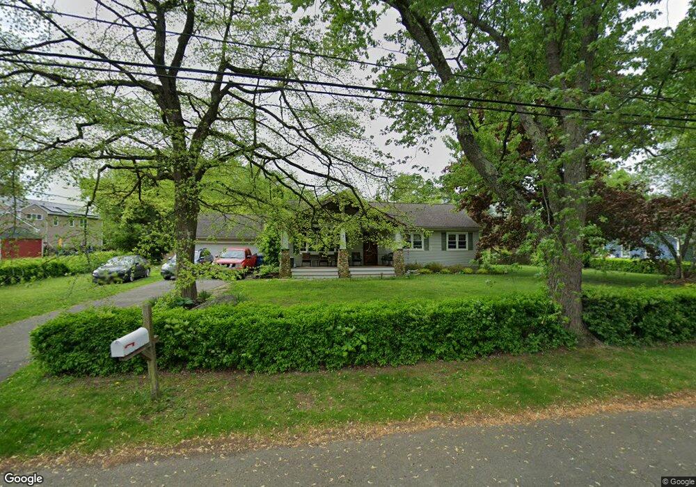 9 Wareham Place, Trumbull, CT 06611 - photo 1