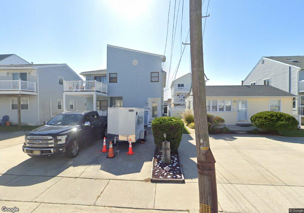 212 4th St N unit 1, Brigantine, NJ 08203 - photo 1