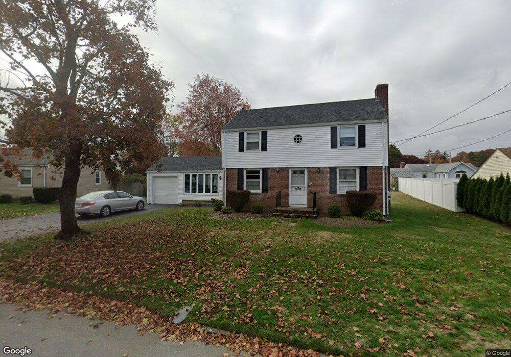 91 Cypress Dr, Cranston, RI 02920 - photo 1