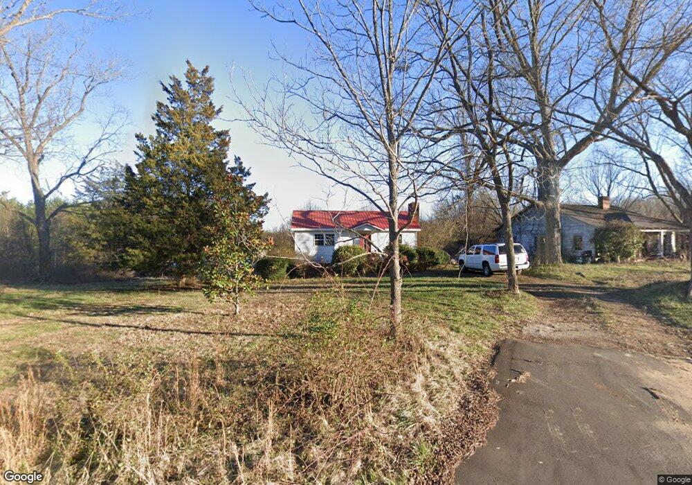 924 Riddle Mill Rd, Clover, SC 29710 - photo 1