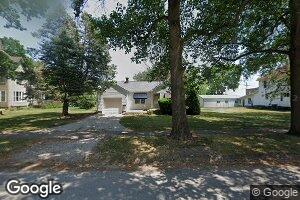 316 S Franklin St, Toulon, IL 61483