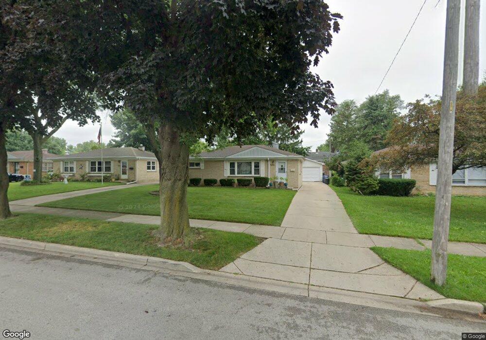 2326 Linden Ave, Waukegan, IL 60087 - photo 1