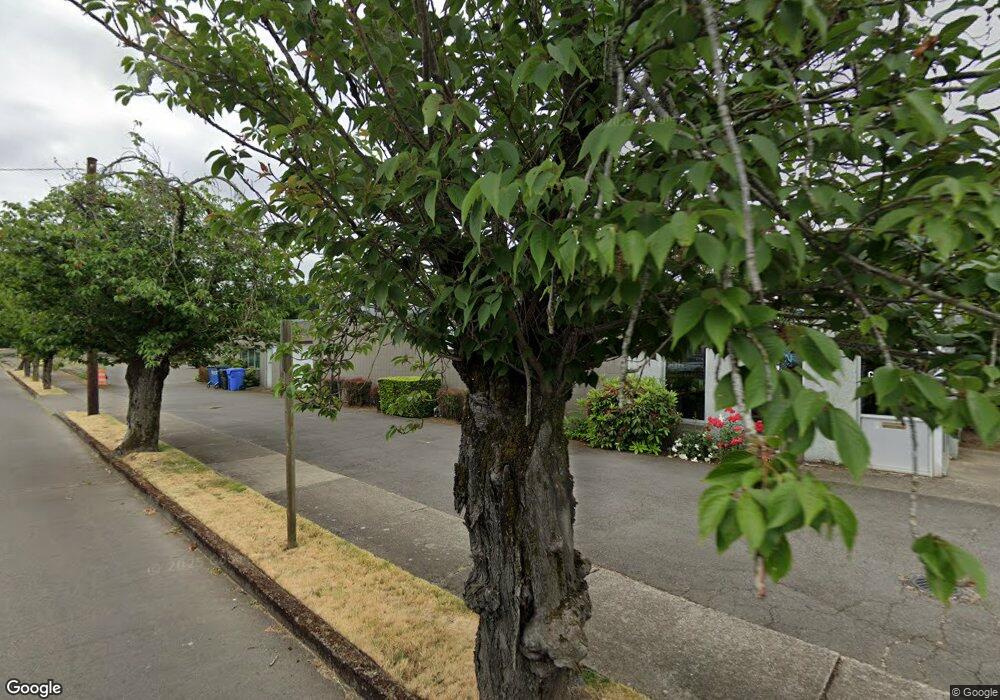 1290 Hoyt St SE, Salem, OR 97302 - photo 1