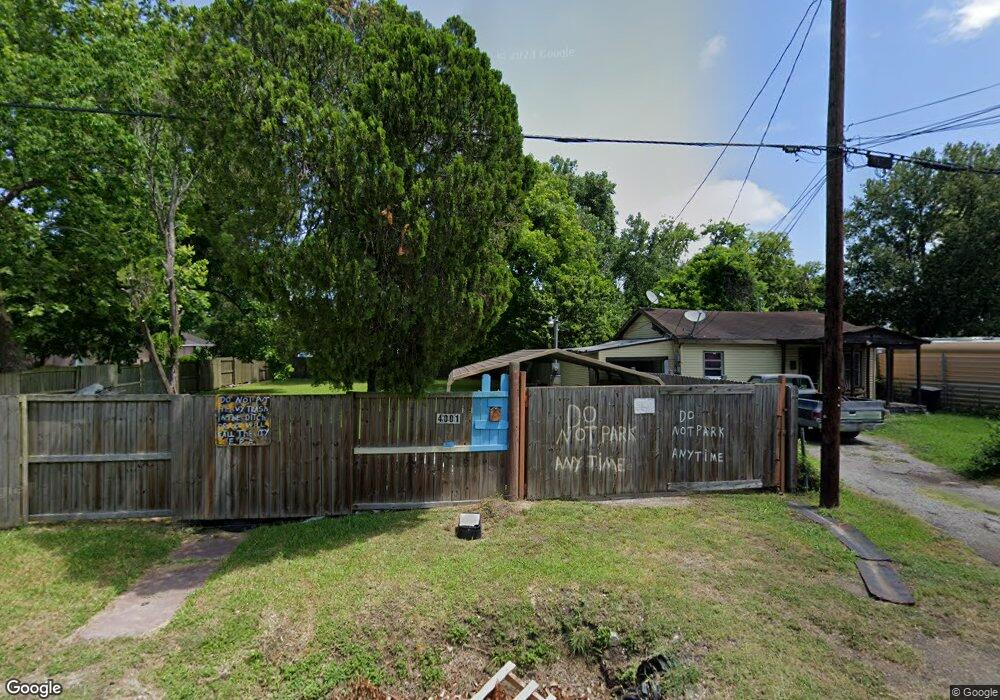 4001 Caplin St, Houston, TX 77026 - photo 1