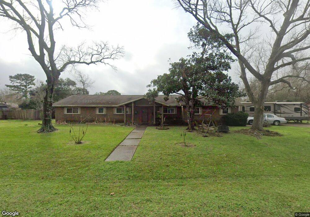 186 W County Road 136, Alvin, TX 77511 - photo 1