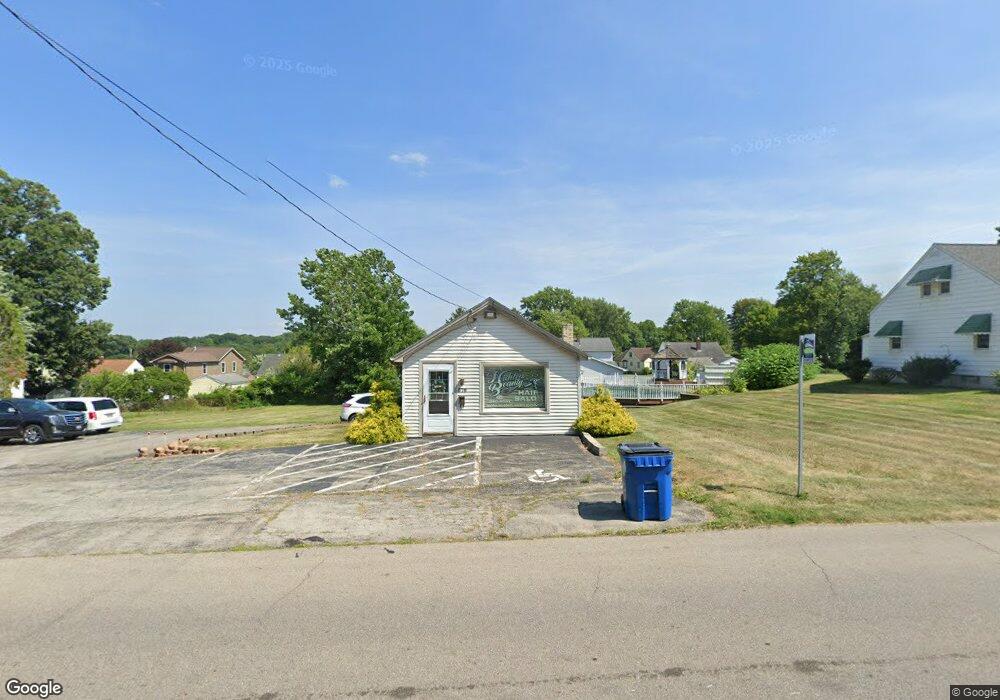 576 Poland Ave, Struthers, OH 44471 - photo 1