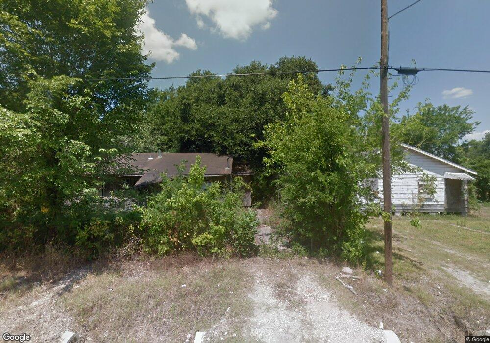 8023 Peachtree St, Houston, TX 77016 - photo 1