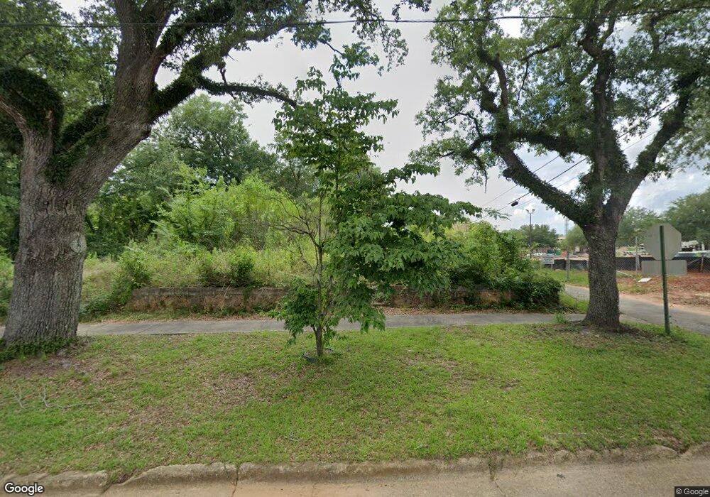 907 N Jackson St, Albany, GA 31701 - photo 1