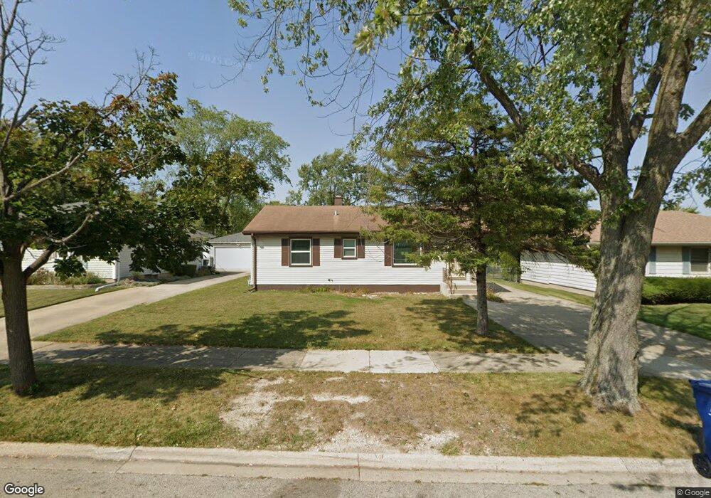 2632 W Cheyenne Rd, Waukegan, IL 60087 - photo 1