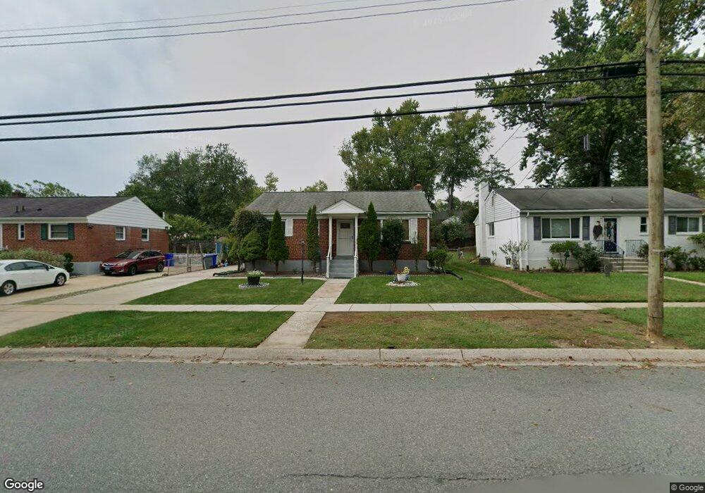 13104 Parkland Dr, Rockville, MD 20853 - photo 1