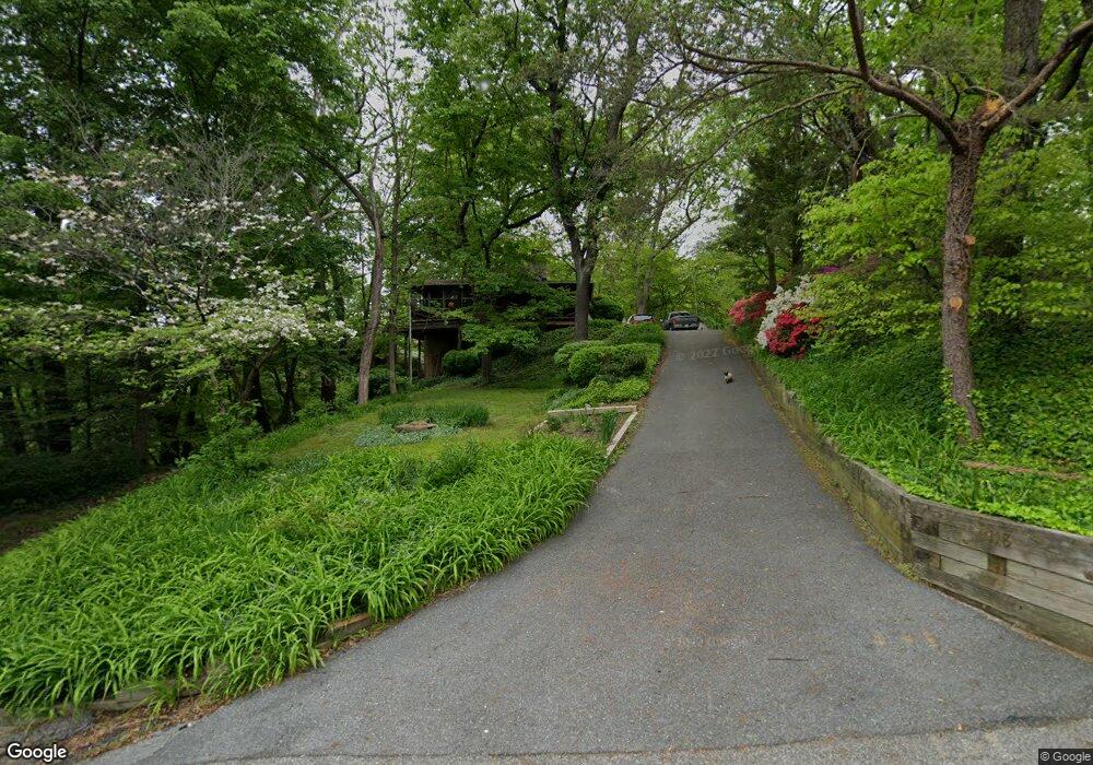 5118 S Barnaby Rd, Temple Hills, MD 20748 - photo 1