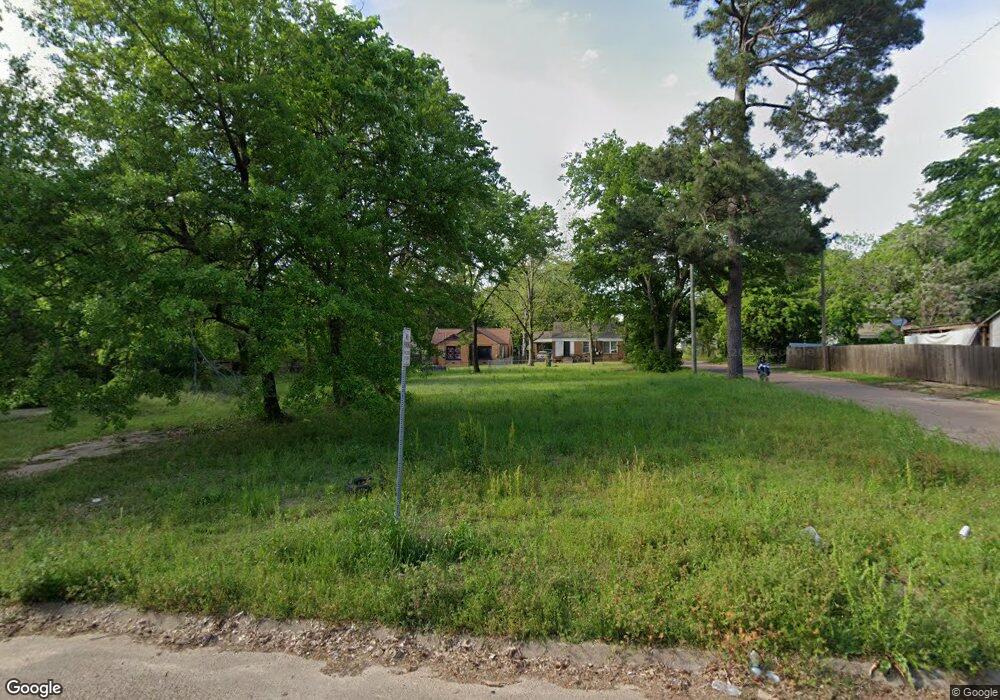 602 Lumpkin St, Texarkana, TX 75501 - photo 1