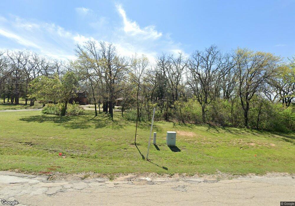 811 Lake Dr, Weatherford, TX 76085 - photo 1
