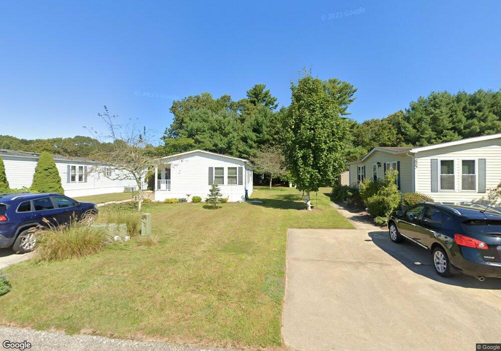 91 Little Pond Rd, Wakefield, RI 02879 - photo 1