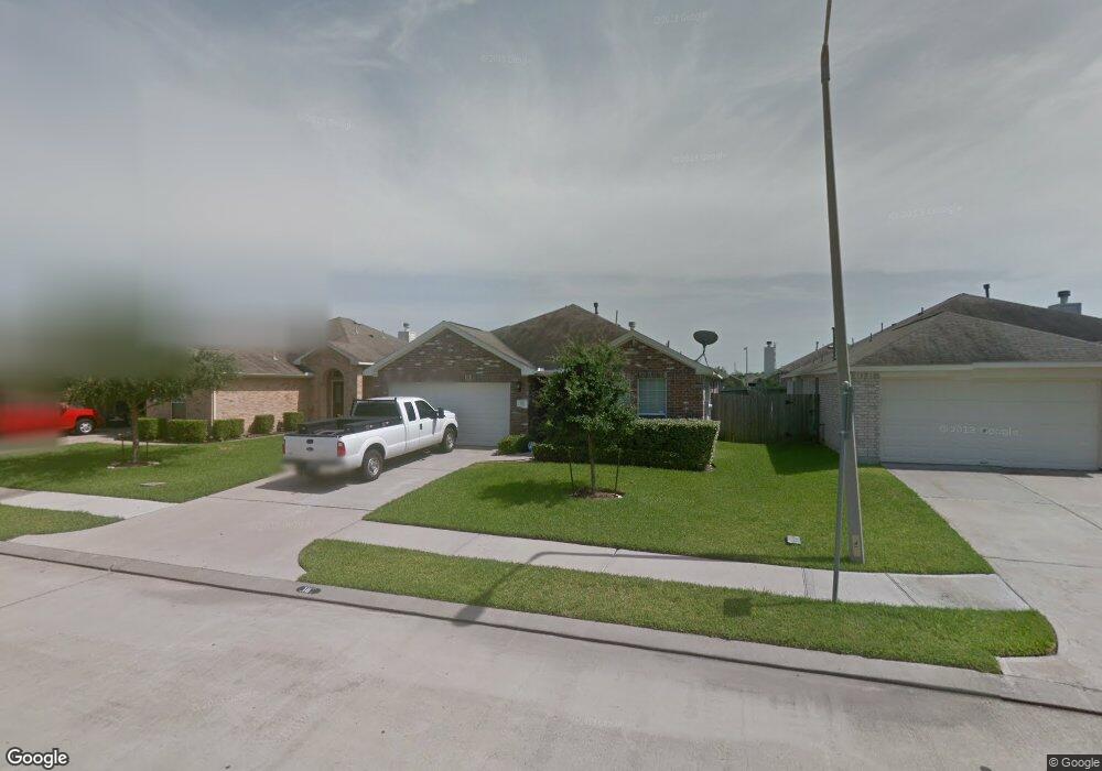 382 Hannah Ln, Alvin, TX 77511 - photo 1