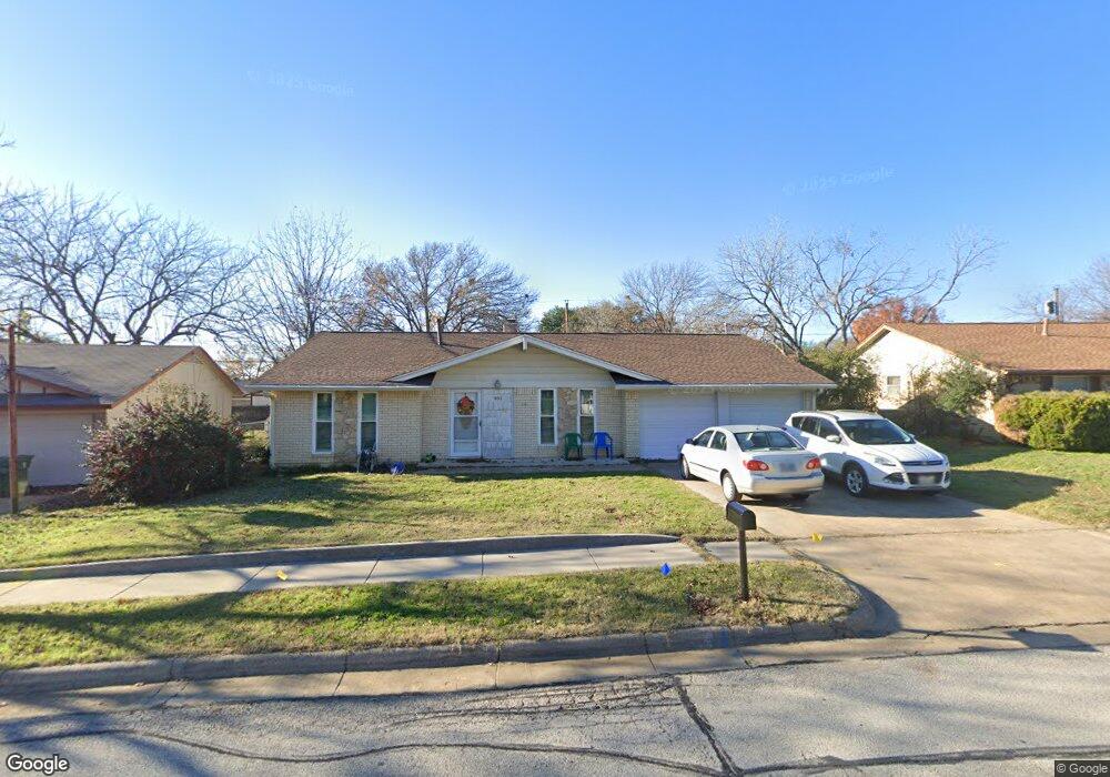 901 Gettysburg Place, Bedford, TX 76022 - photo 1