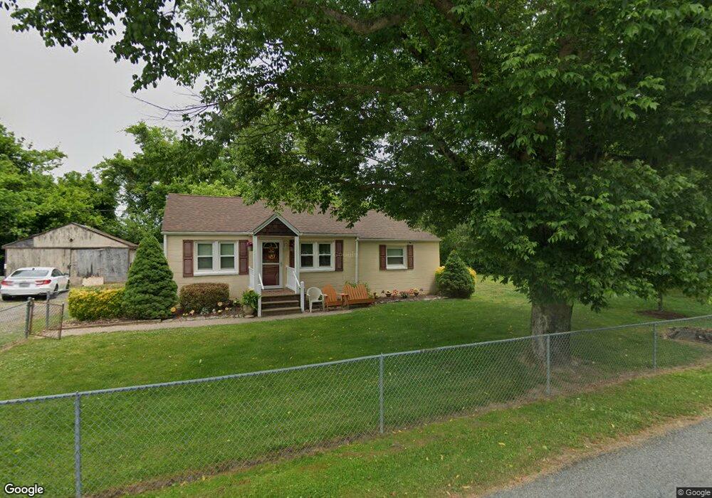 126 Queen Anne Bridge Rd, Upper Marlboro, MD 20774 - photo 1